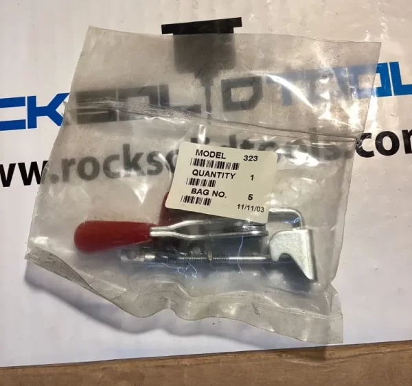 LT-40323 LATCH TYPE TOGGLE CLAMP (CROSS REFERENCED_ 323) - NEW OLD STOCK
