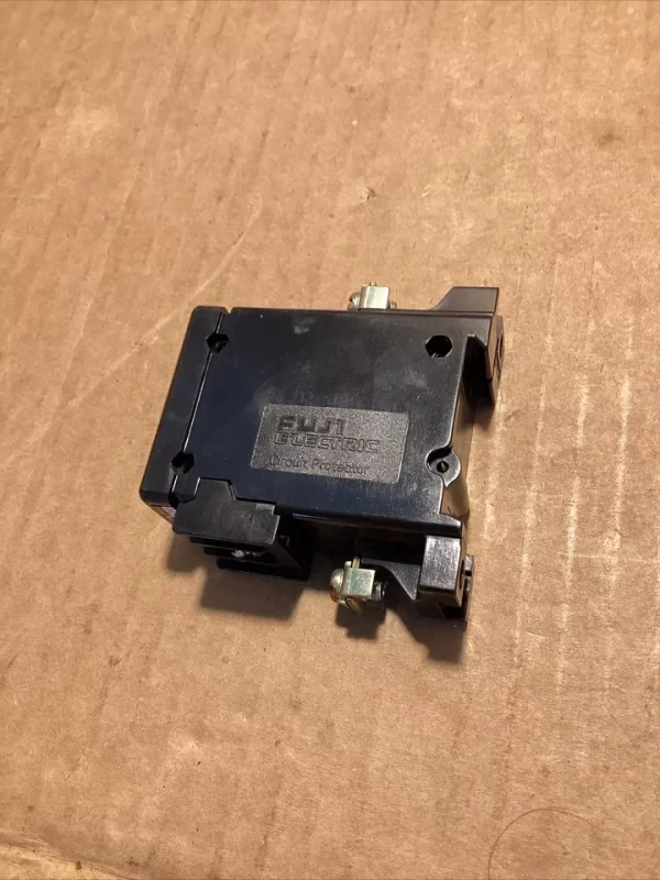 Fuji Electric CP31-3 (41-14919) Circuit Breaker - 3 AMP - 250 VAC - IC 2.5 kA - Image 2