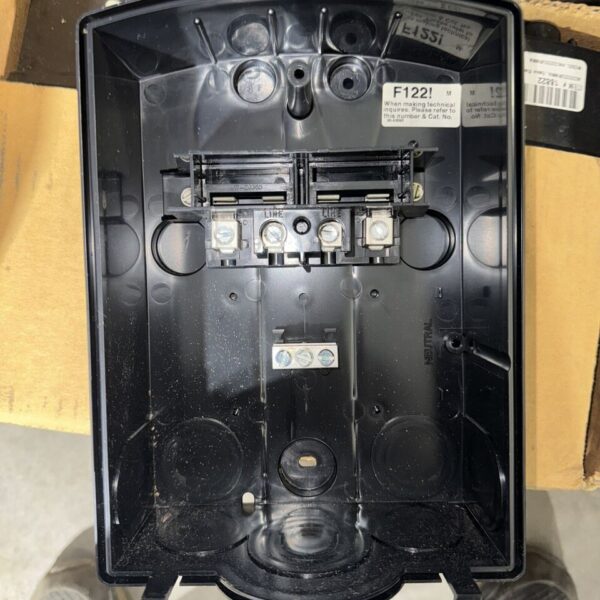 EATON ACD222URNMA Electric Disconnect Switch - Image 2