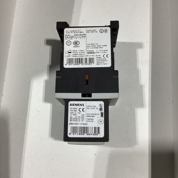 Siemens PA66-GF25FR Contactor w/ Siemens Contactor Block and Surge Supressor