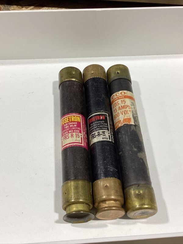 Bussmann Fusetron  and Economy 15 Amp Fuses (lot Of 3)
