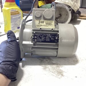 SIEMENS D-91056 Motor 1LA91334KA11 E0911/5224249 03 003 7.5kw - REFURBISHED