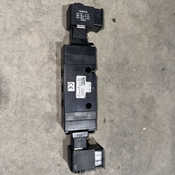PARKER B561ADA49C Pneumatic Solenoid Valve 24VDC