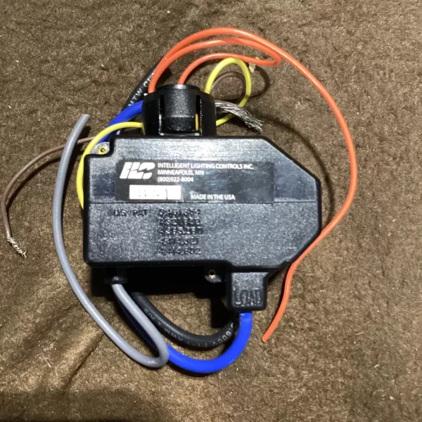 INTELLIGENT LIGHTING CONTROLS TRANSFORMER RELAY WITH AUXILARY CONTACTS