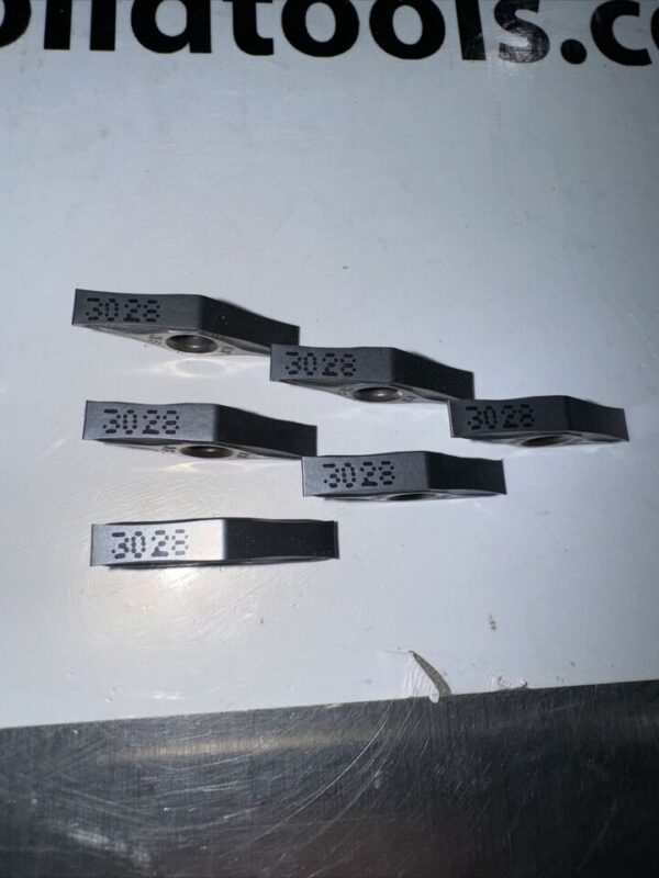 ZHUZHOU CEMENTED CARBIDE CUTTING TOOLS DCMT11T304-HM YBC252 Turning Inserts 9pk - Image 2