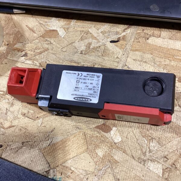 Banner Engineering SI-LS42DSG Safety Interlock Switch (NO KEY) - Image 2