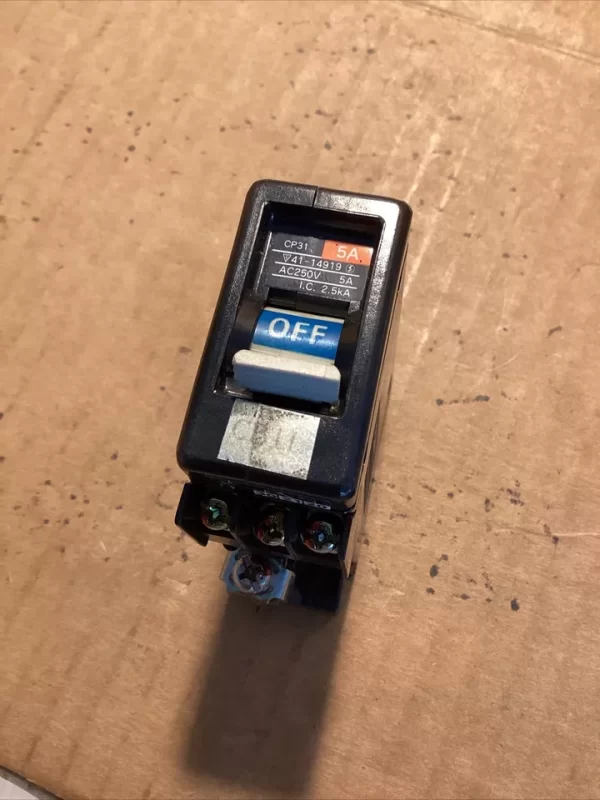 Fuji Electric CP31-5 (41-14919) Circuit Breaker - 5 AMP - 250 VAC - IC 2.5 kA