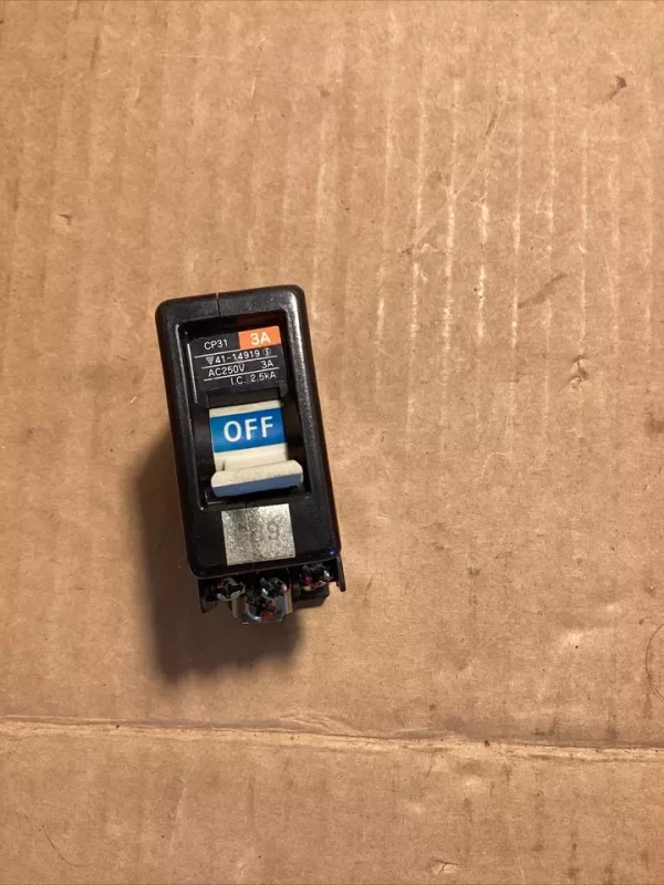 Fuji Electric CP31-3 (41-14919) Circuit Breaker - 3 AMP - 250 VAC - IC 2.5 kA