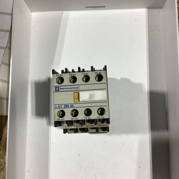 Telemecanique LA1 DN40/CA3 DN22, Auxiliary Contact Block/Control Relay