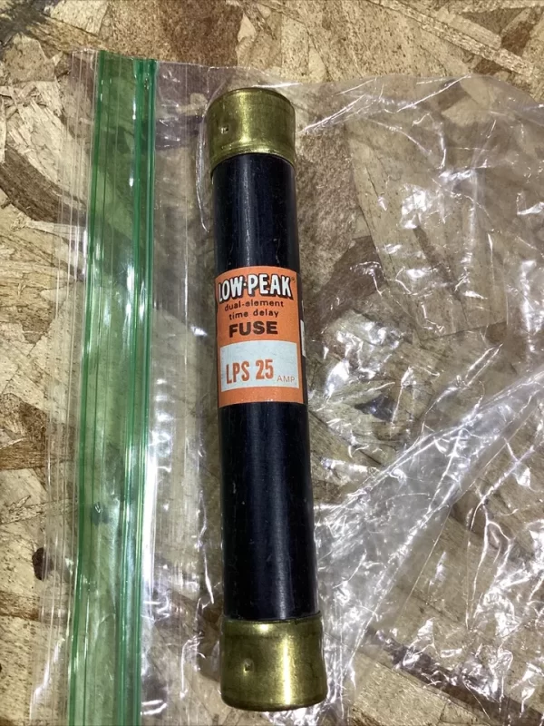 Bussmann LPS-25 Low-Peak Dual-Element Time Delay Fuse SHIPS TODAY