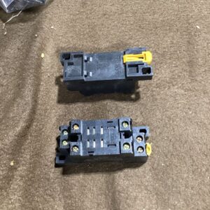 Omron PTF08A-E Relay Socket 03X5H IN STOCK SHIPS TODAY