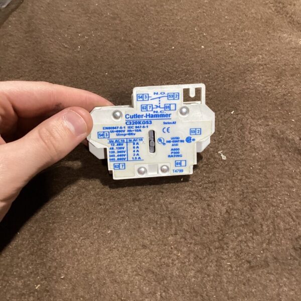 Eaton Freedom C320KGS3 NEMA Auxiliary Contacts IN STOCK