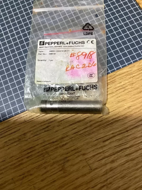 Pepperl Fuchs 088191 proximity switch  inductive sensor