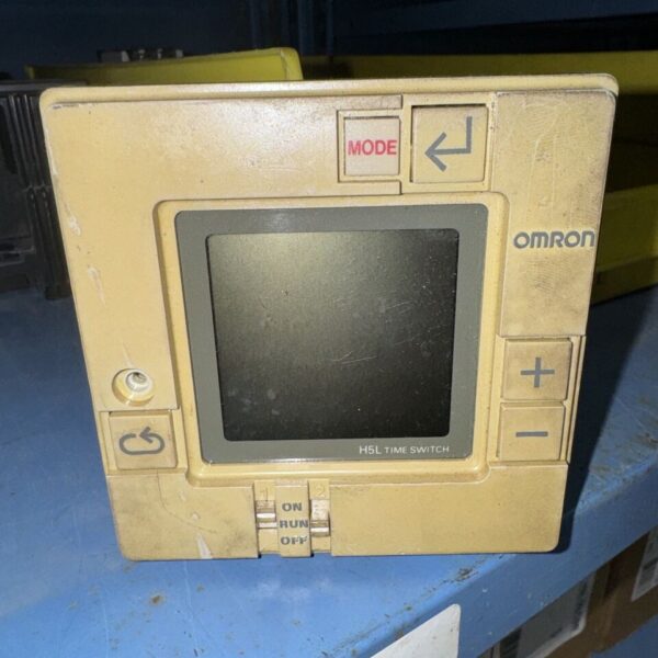 OMRON HFL-A TIME SWITCH