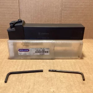 Stellram Indexable Turning Toolholder, CNMG, MCLNR20-6E, RH -NEW IN BOX