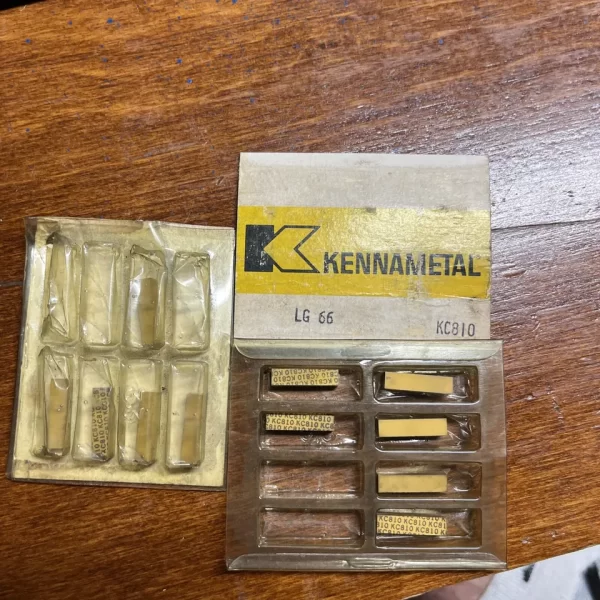 Kennametal LG66 KC810 Carbide Turning Inserts - 11 Pack