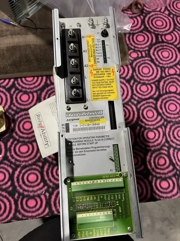 BOSCH/REXROTH/INDRAMAT Modular AC Servo Control Drive TDM 1.2-30-300-W0