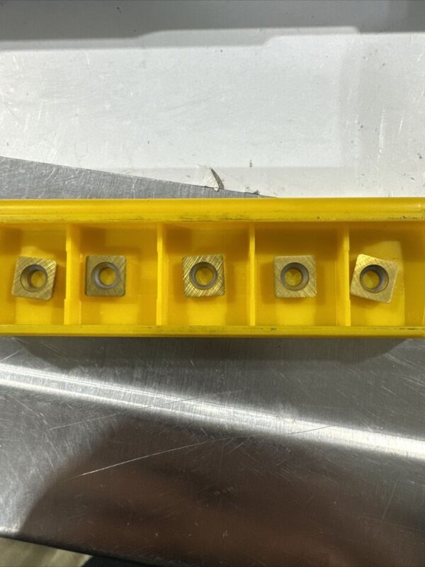 KENNAMETAL SDEB26152, SDCB 08 02 08    KC730 CARBIDE INSERTS 5pk - Image 2