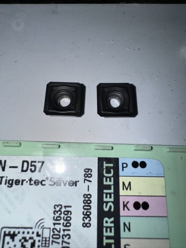 Walter Tigertec Silver SDMT1204AZN-D57 WKP25S Positive square SDMT Insert