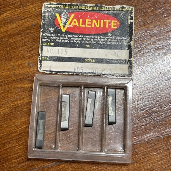 Valenite VC125 VDB-156 R-A Carbide Grooving Inserts - 4 Pieces - Image 2
