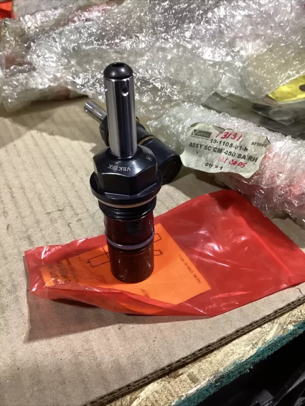 Vektek 15-1105-01-R Hydraulic Cylinder Work Support Swing Clamp Cartridge - Image 2
